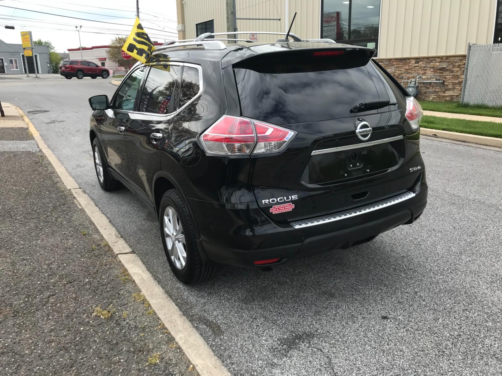 2016 Black /Black Nissan Rogue SV (5N1AT2MV9GC) with an 2.5 V4 engine, Automatic transmission, located at 577 Chester Pike, Prospect Park, PA, 19076, (610) 237-1015, 39.886154, -75.302338 - 2016 Nissan Rogue SV: All wheel drive, backup camera, heated seats, sunroof, new PA inspection, SUPER CLEAN, runs LIKE NEW! This vehicle comes inspected and has been given a bumper to bumper safety check. It is very clean, reliable, and well maintained. We offer a unique pay plan that is known fo - Photo #6